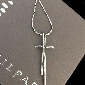 Silpada great impressions sterling Silver Cross Pendant Necklace no box